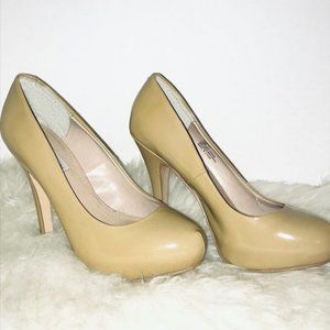 Steve Madden Nude Heels & Black Leather Guess Heel